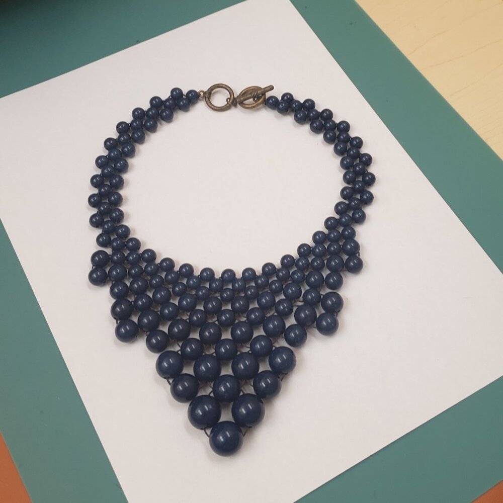 Blue beaded toggle big necklace, Vintage, beaded fashion necklace